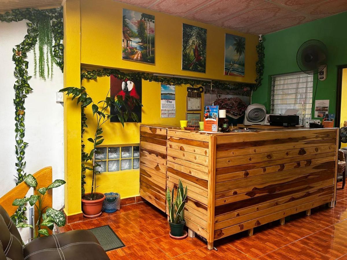 Casa Maya Itza Flores Extérieur photo