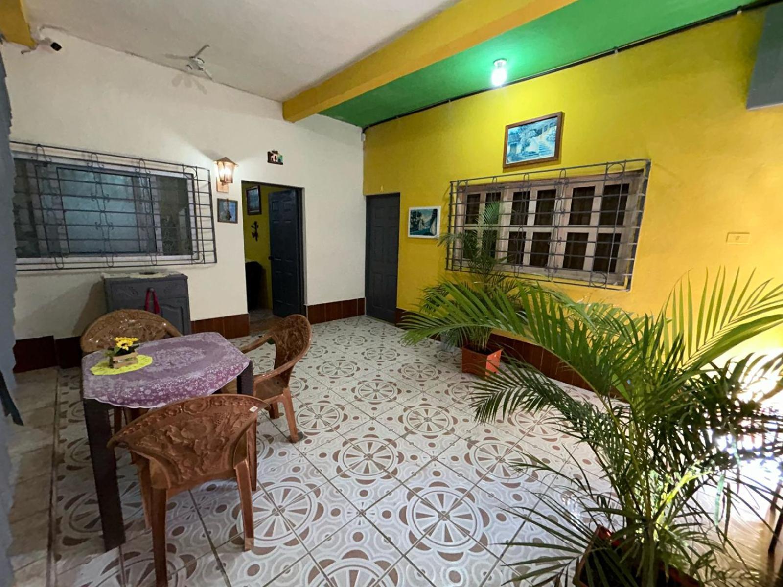 Casa Maya Itza Flores Extérieur photo