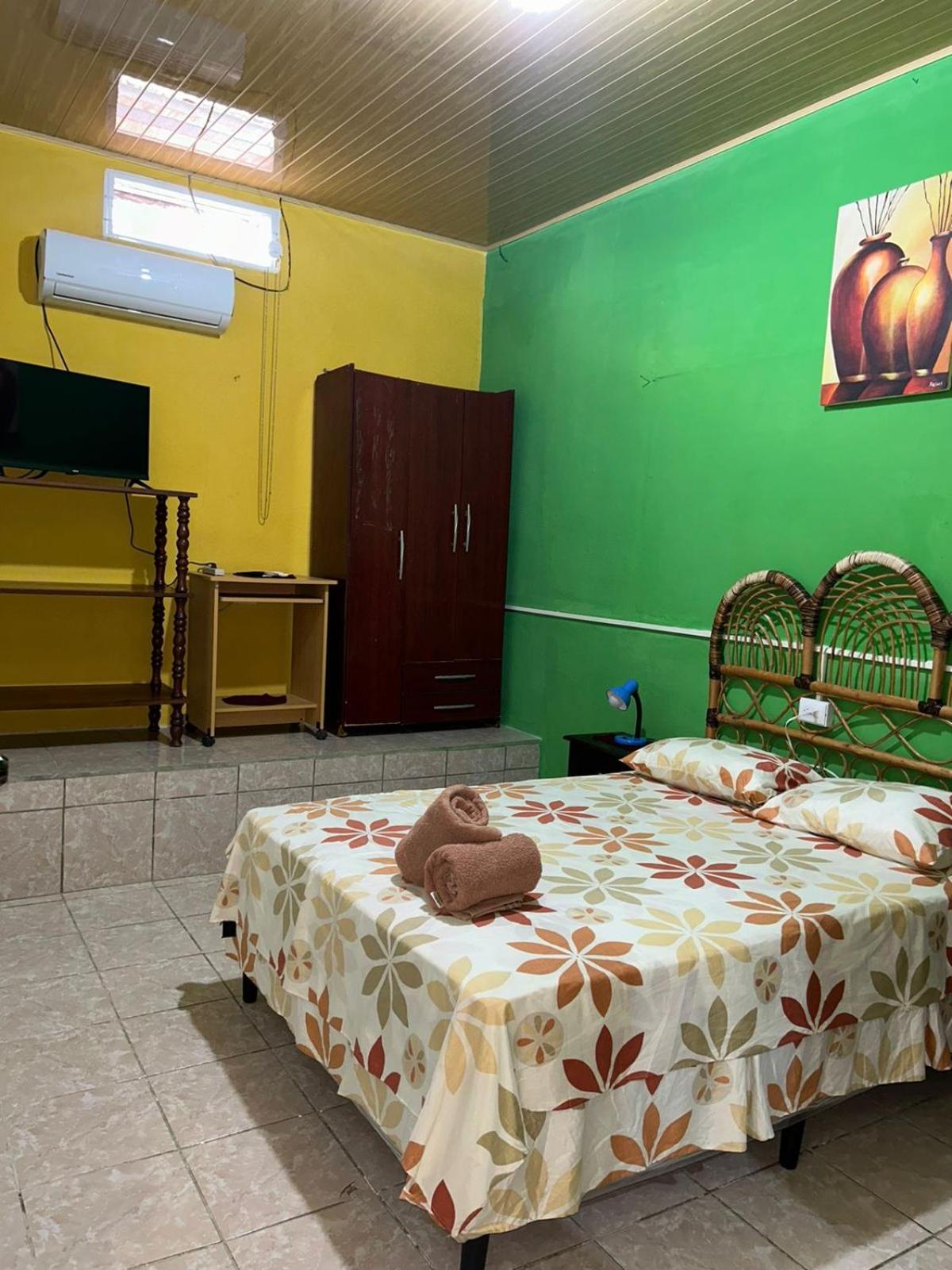 Casa Maya Itza Flores Extérieur photo