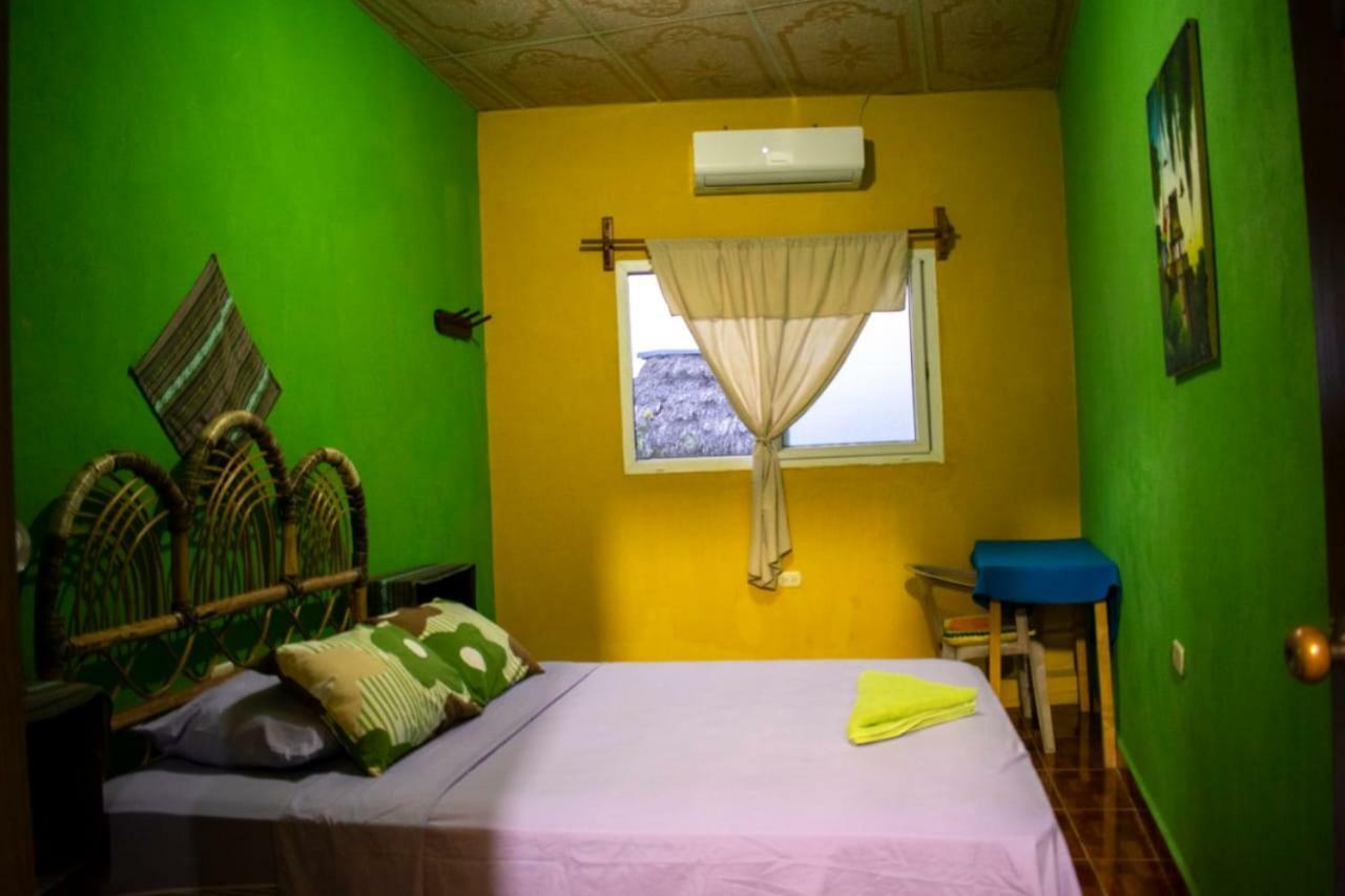 Casa Maya Itza Flores Extérieur photo
